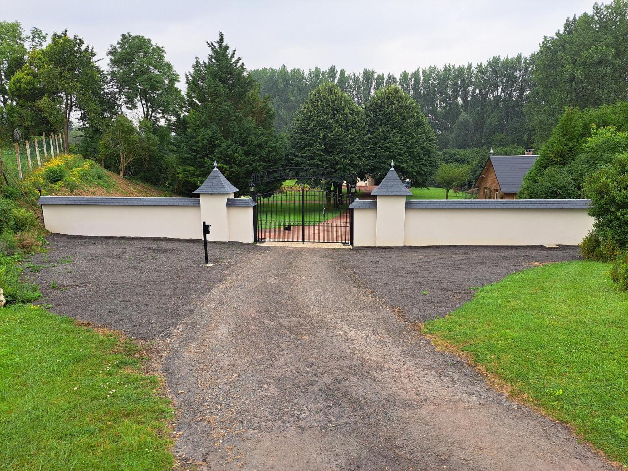Adorable Maison D'Hotes Bordee D'Etangs Au Calme. Grandcourt  エクステリア 写真